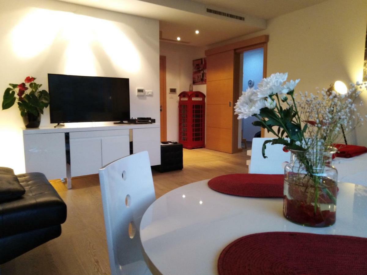 Red Lux Apartment บุดวา ภายนอก รูปภาพ