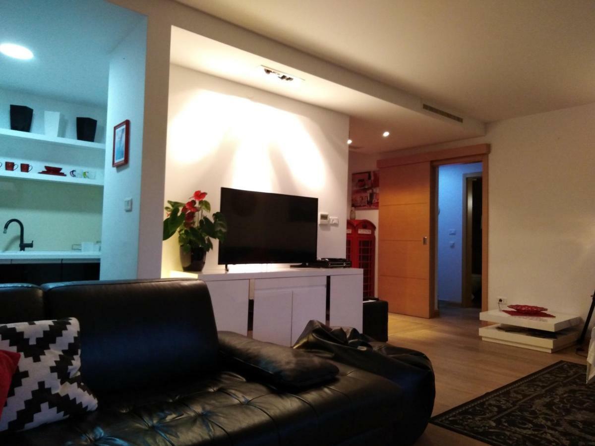 Red Lux Apartment บุดวา ภายนอก รูปภาพ